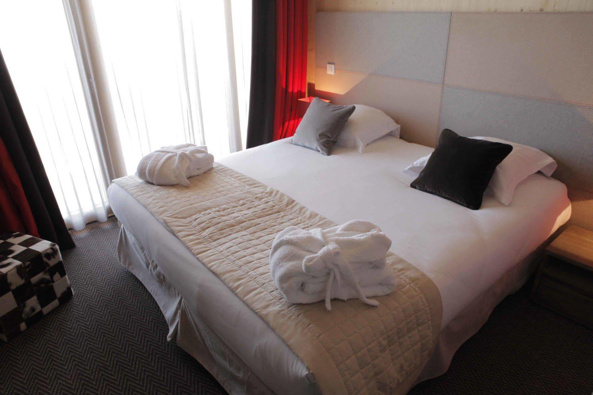 L'Aiguille Grive Chalets Hotel Les Arcs  Zewnętrze zdjęcie